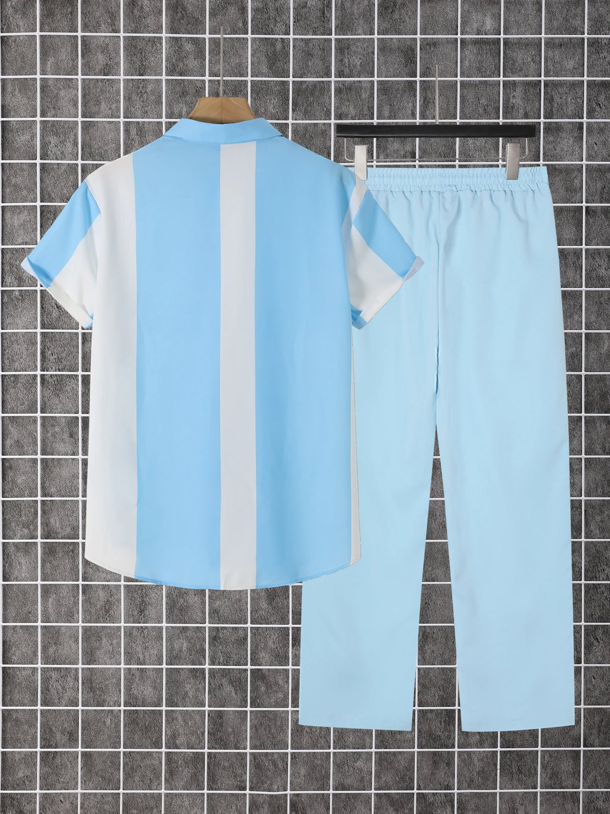 Men Printed Two Piece Short Sleeve Shirt And Pants Set