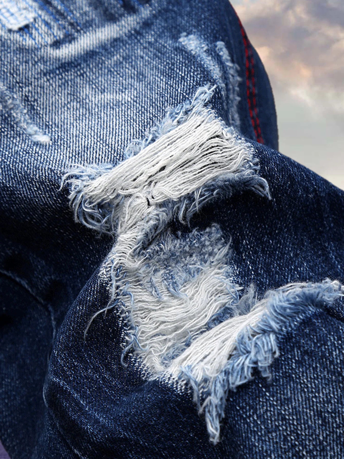 Cotton Blended Regular Fit Jeans With Zipper Fly For Men